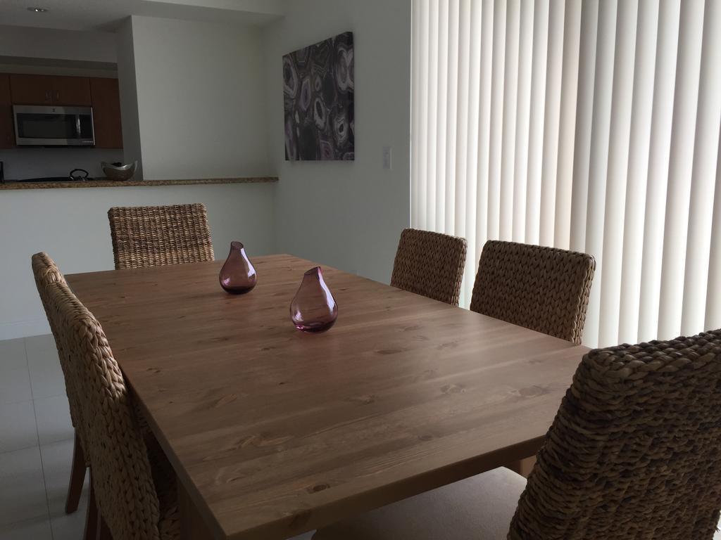 Lyx Suites At One Broadway In Brickell Маями Екстериор снимка