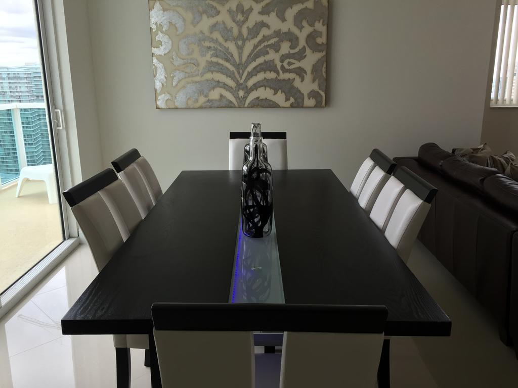 Lyx Suites At One Broadway In Brickell Маями Екстериор снимка