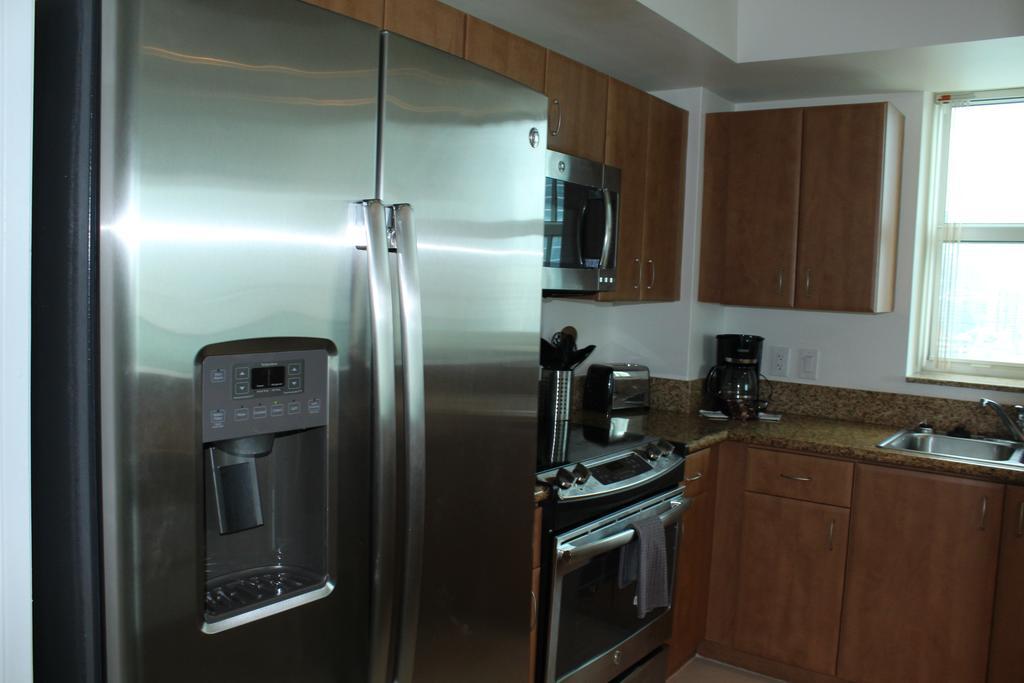 Lyx Suites At One Broadway In Brickell Маями Екстериор снимка